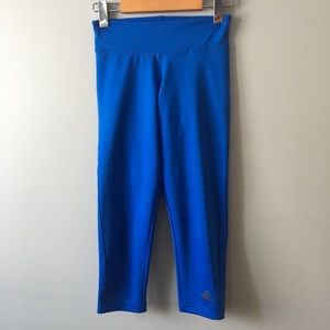 XS Adidas blue Climalite 3/4 cropped gym leggings